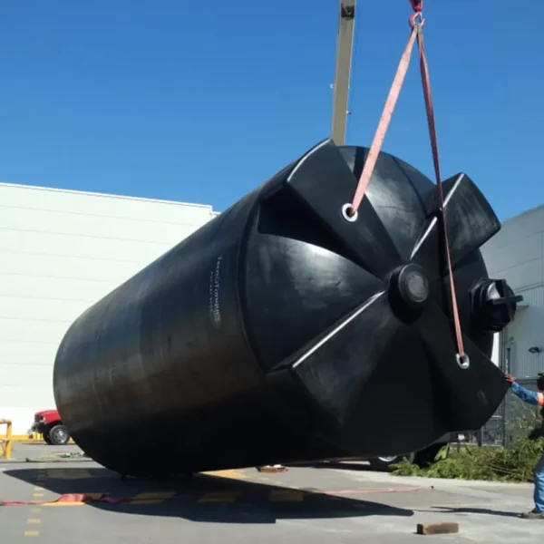 tanque-de-65000-negro